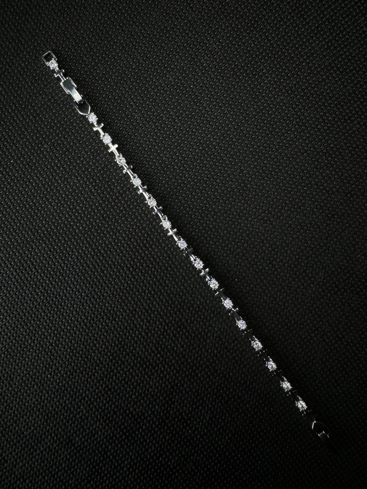Tiny Crosses Bracelet (Silver)