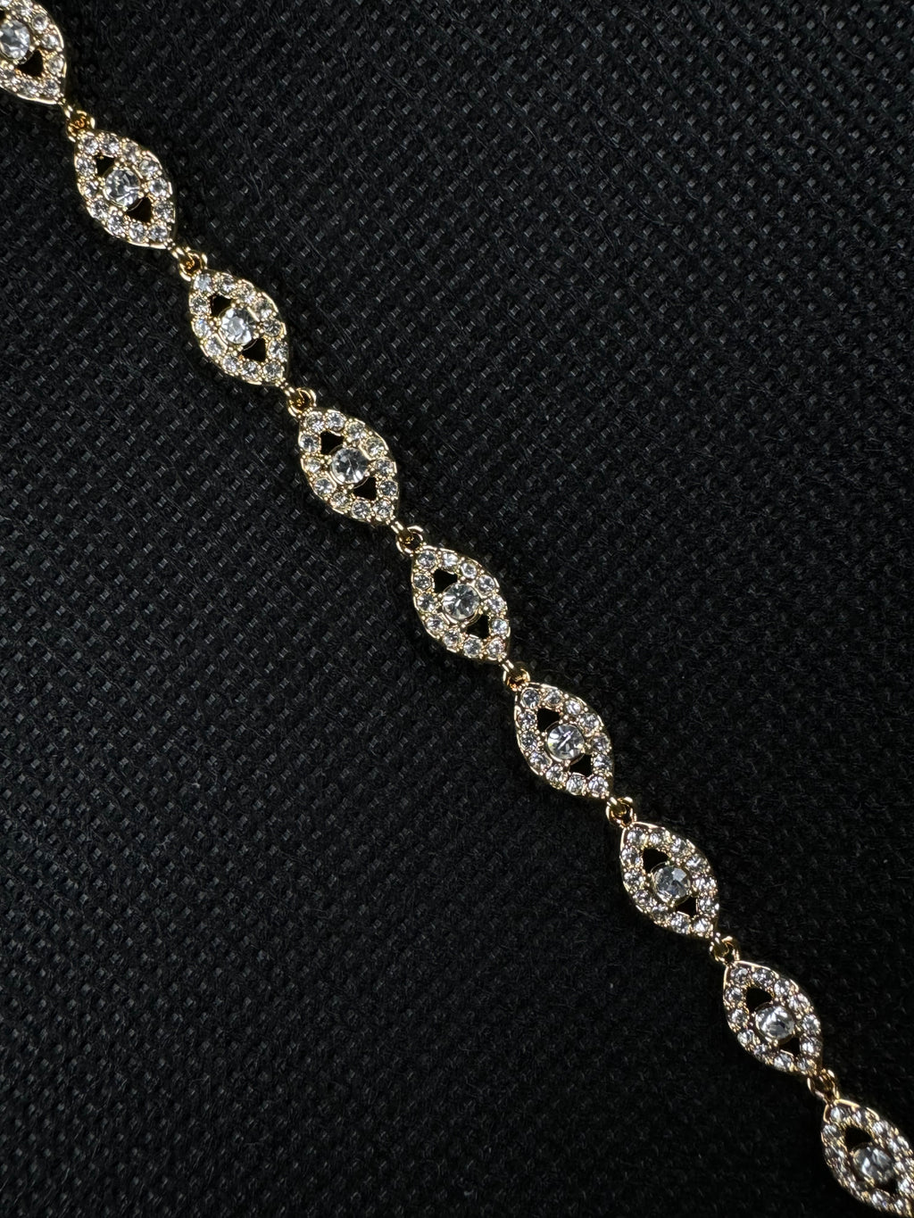 Angel Eyes Bracelet (Gold)
