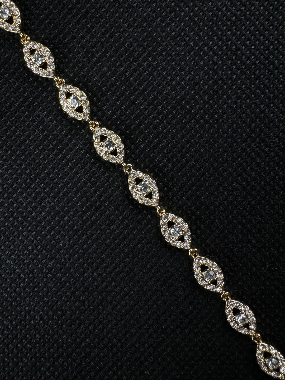 Angel Eyes Bracelet (Gold)