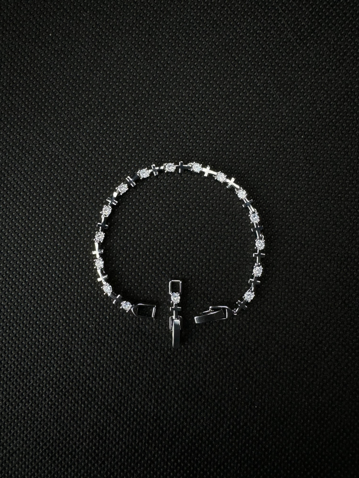 Tiny Crosses Bracelet (Silver)