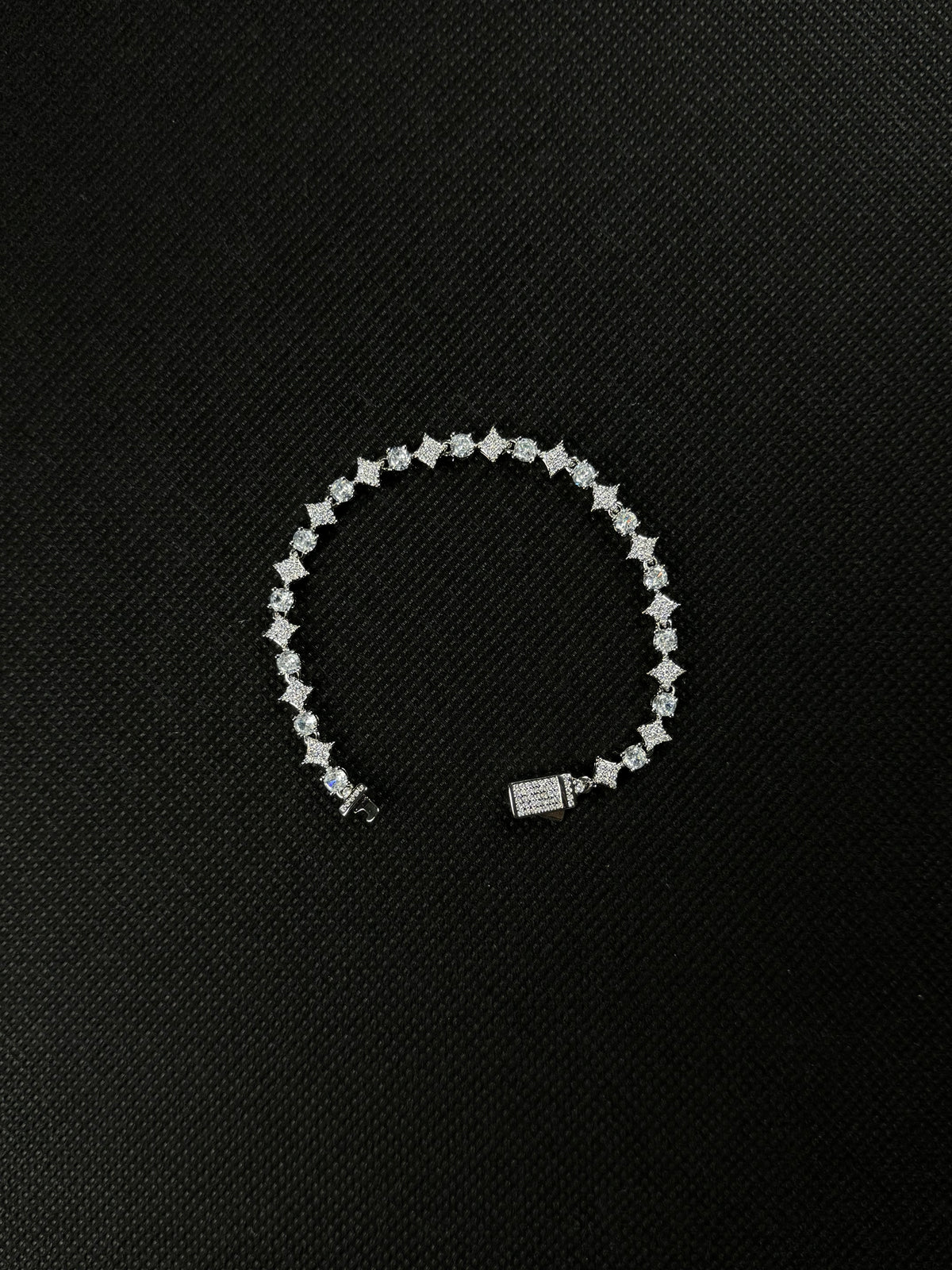 Stardrop Bracelet (Silver)