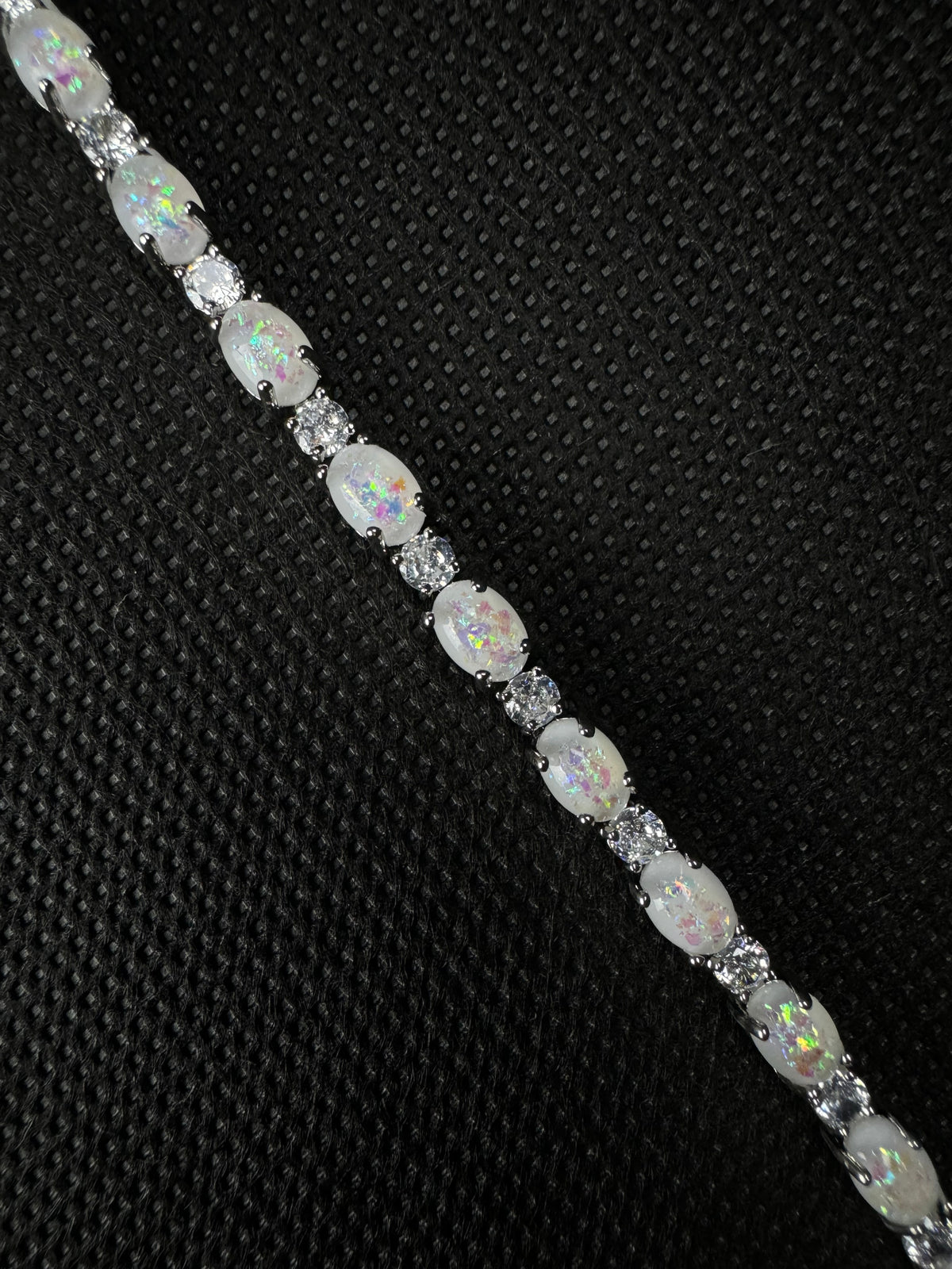 Sphere Bracelet (White/Silver)